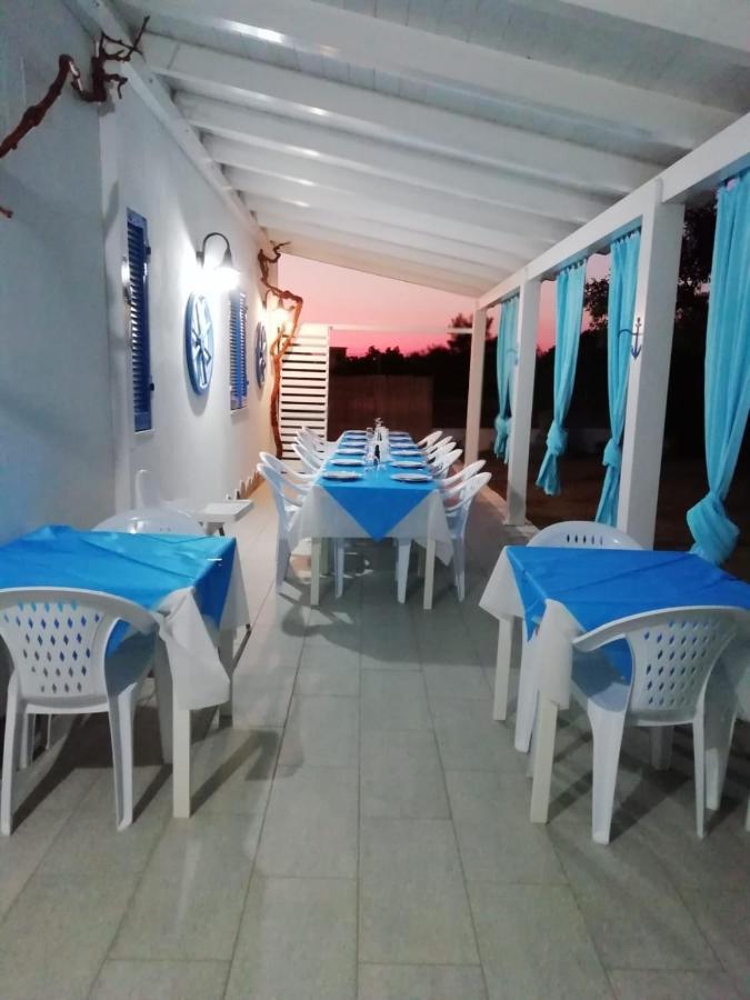 B&B And Home Restaurant La Casa Del Pescatore SantʼAnna Arresi Dış mekan fotoğraf